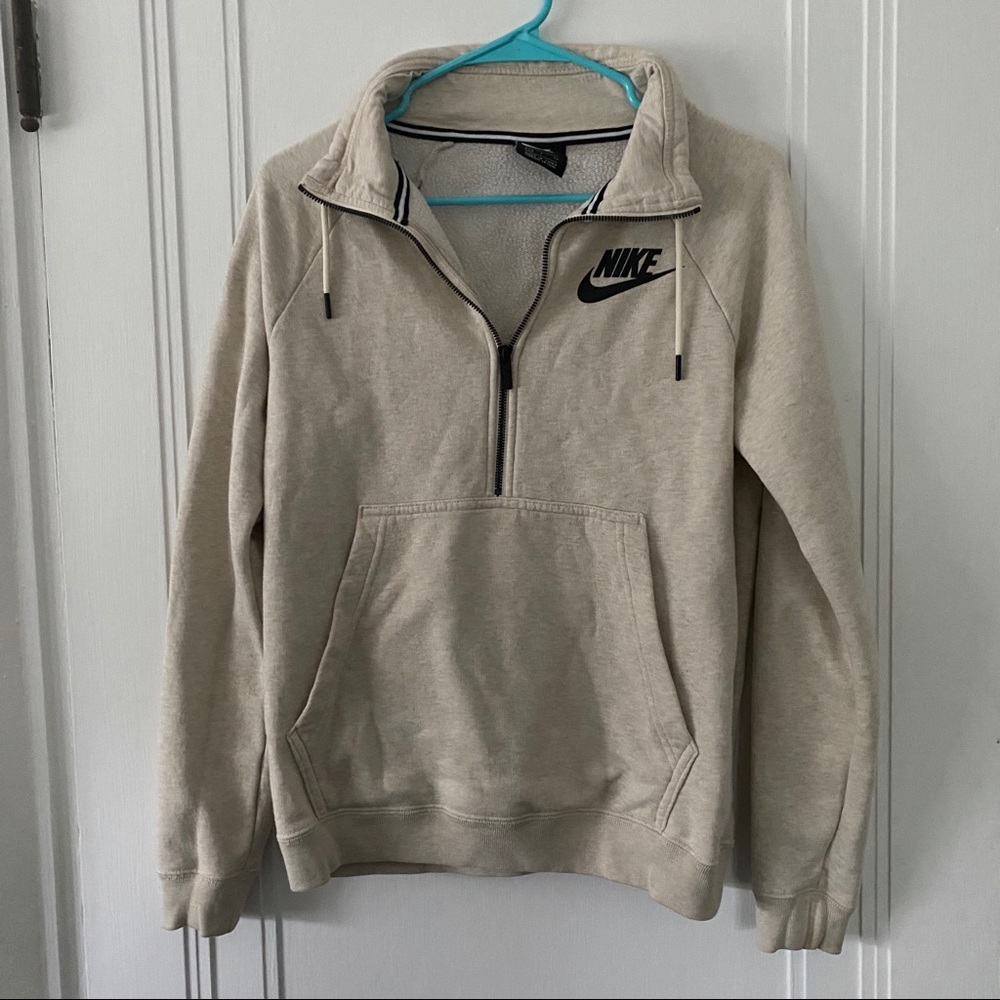 Nike off white quarter zip great condition